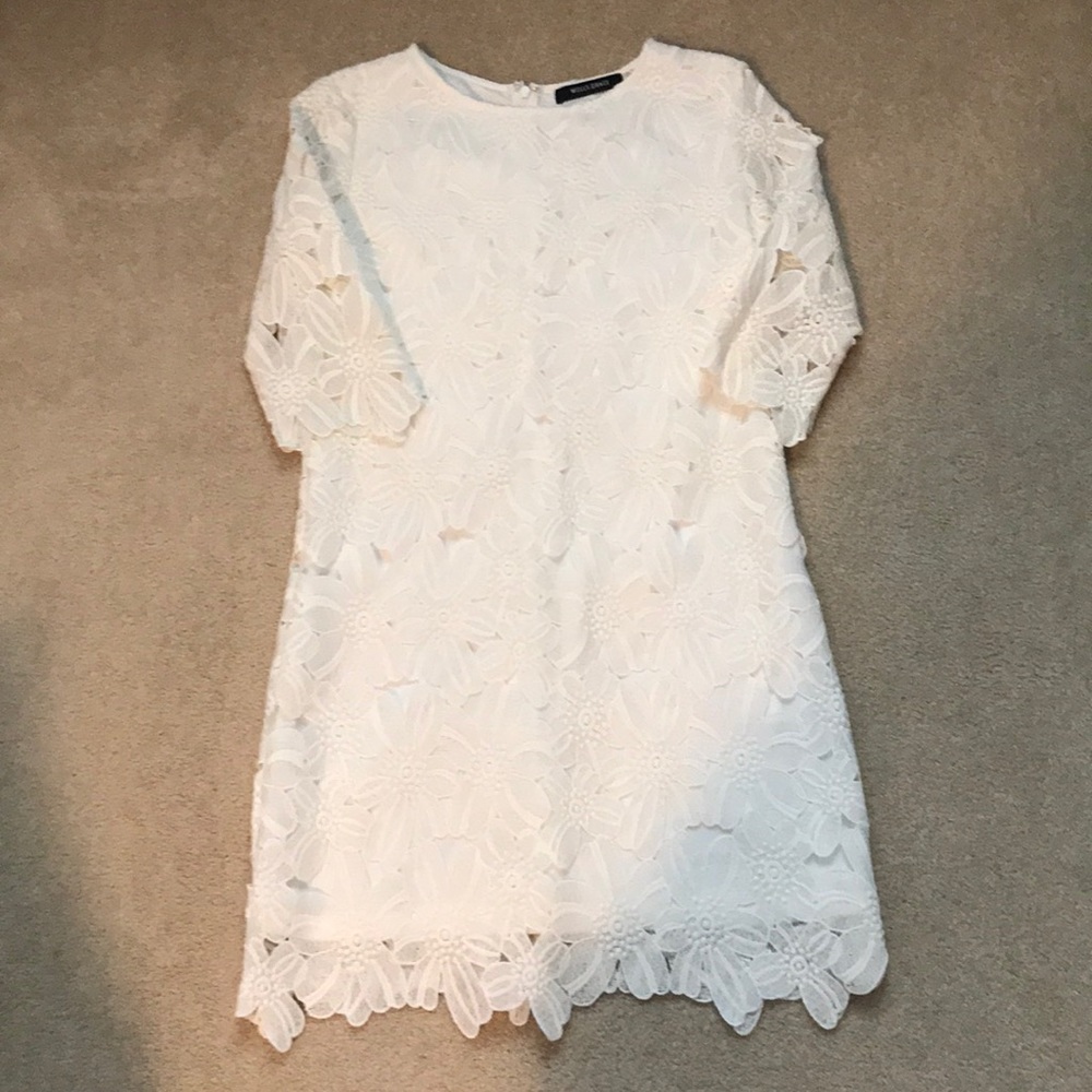 Women’s white floral dress